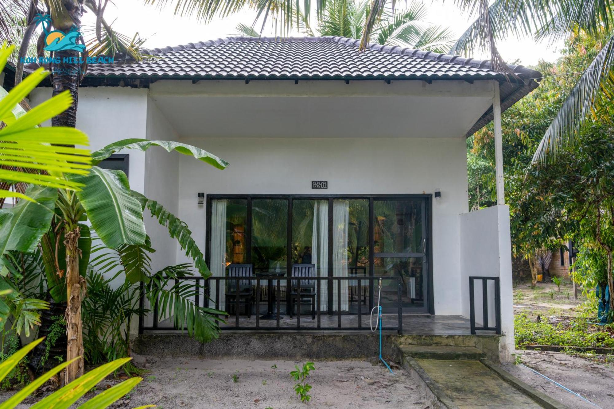 Koh Rong Hill Beach Resort Derm Tkov Village Exterior photo